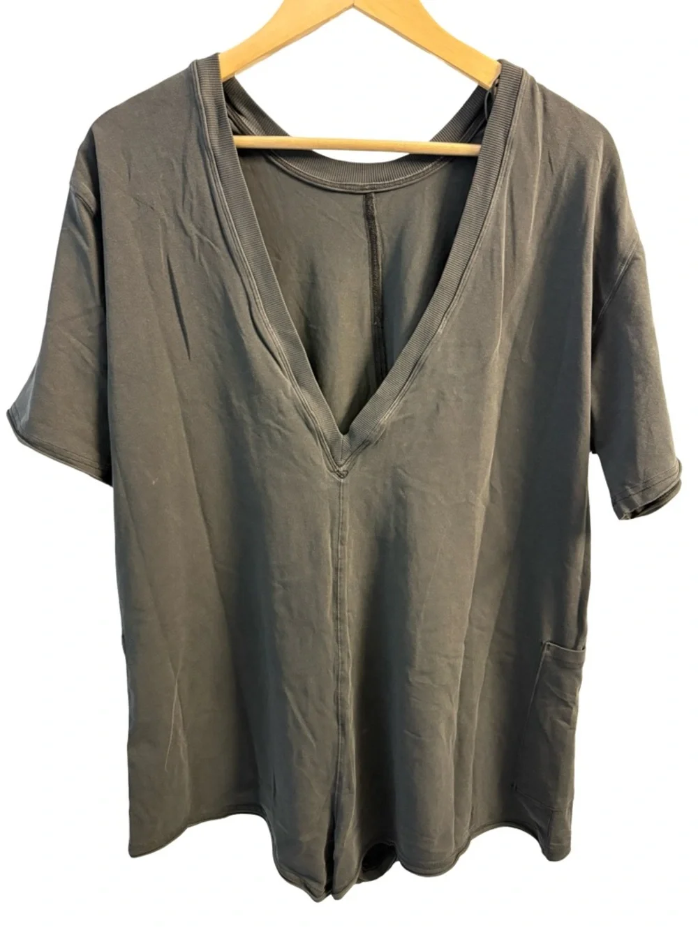 Free People MOVEMENT NWOT Hot Shot Tee Romper Short Size XS Oversized Cozy - Picture 7 of 13